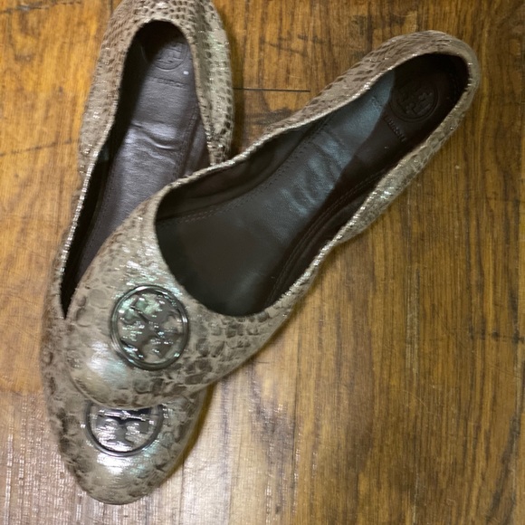 Tory Burch flats - Picture 2 of 3